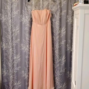 David Bridal Strapless dress w/pockets